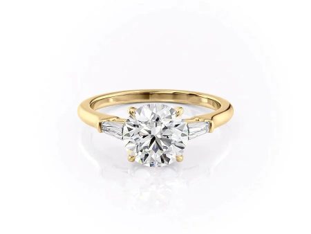 The Liv Set With A 2.5 Carat Round Lab Diamond For Sale