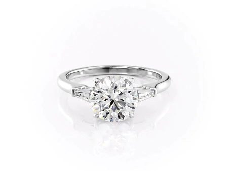 The Liv Set With A 2.5 Carat Round Lab Diamond on Sale